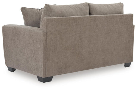 Loreo - Loveseat