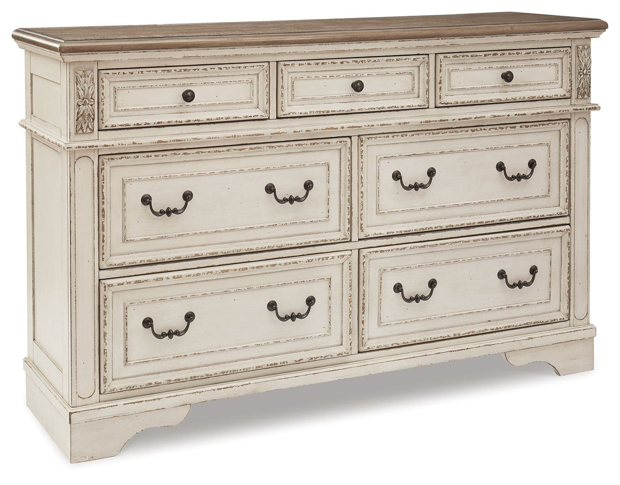 Realyn - Dresser