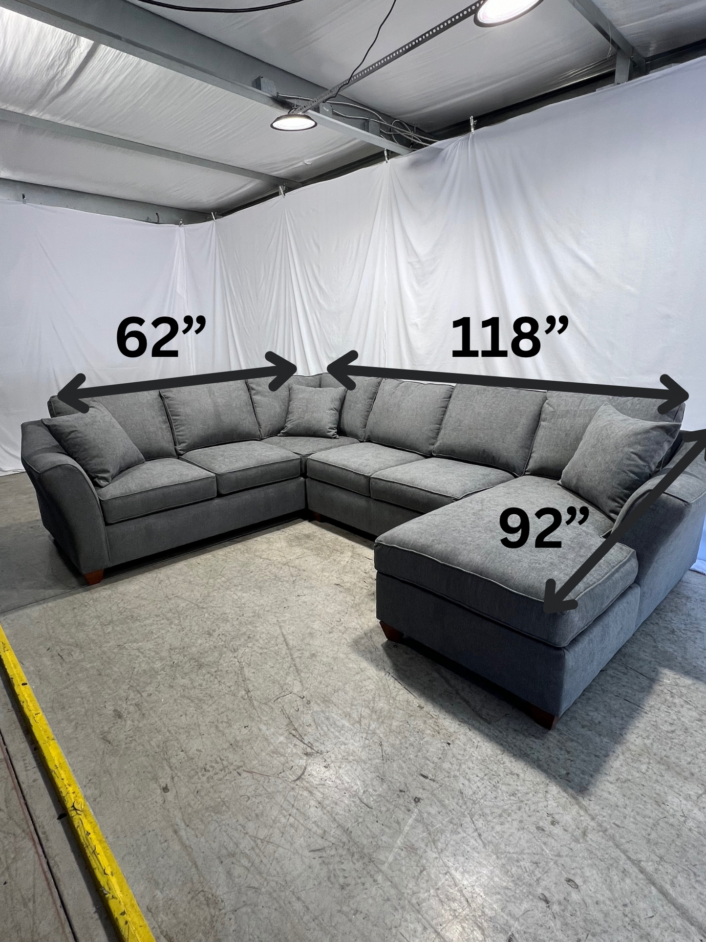 NEW U-Shaped Sectional w/ Chaise