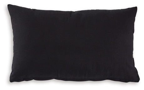 Gavrileigh - Pillow