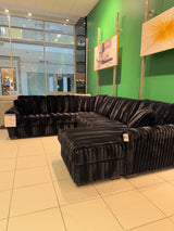 Oversized Cozy U-Sectional w/ Reversible Chaise 🔁