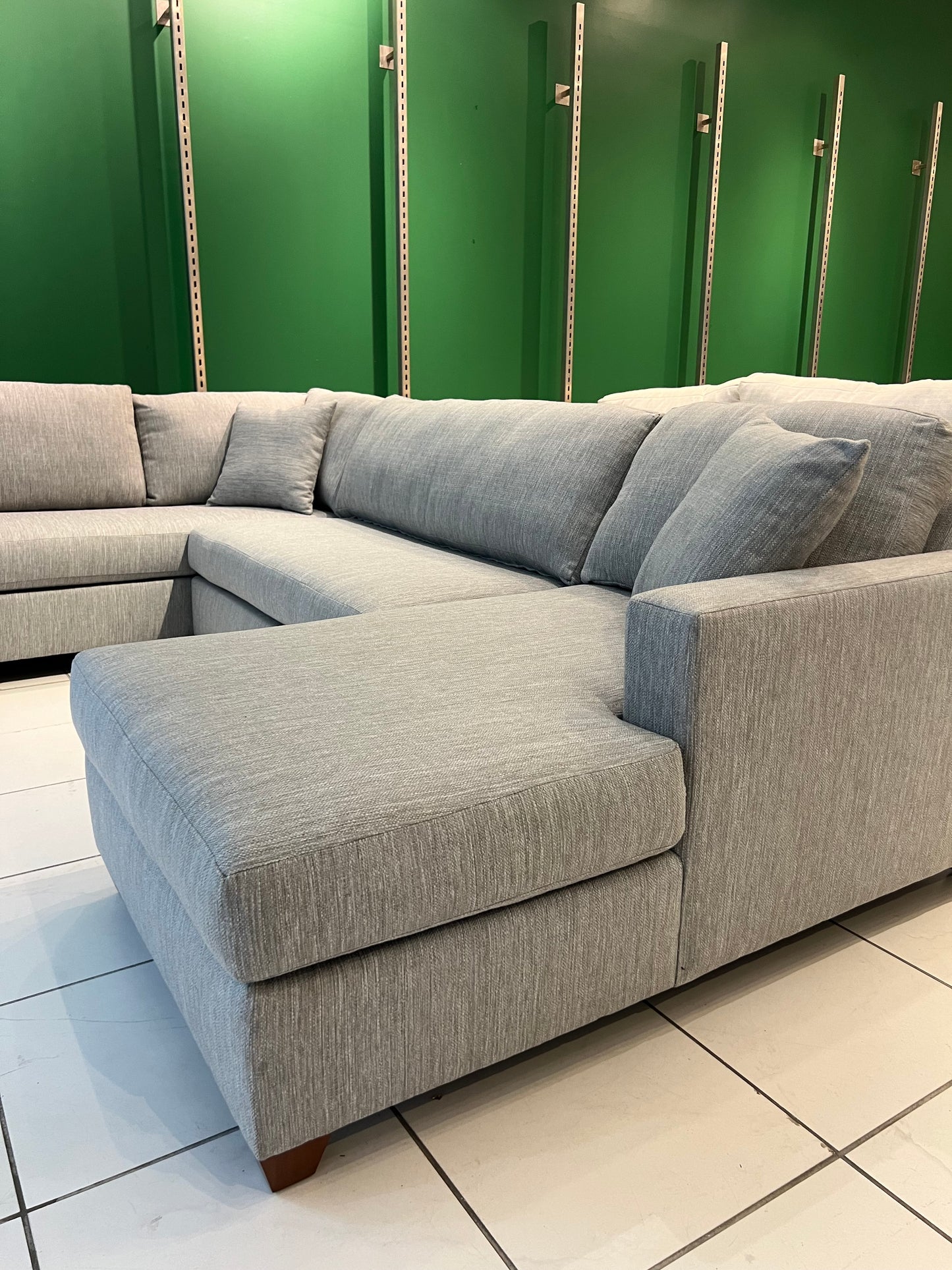 Performance Fabric Sectional Couch W/ Chaise