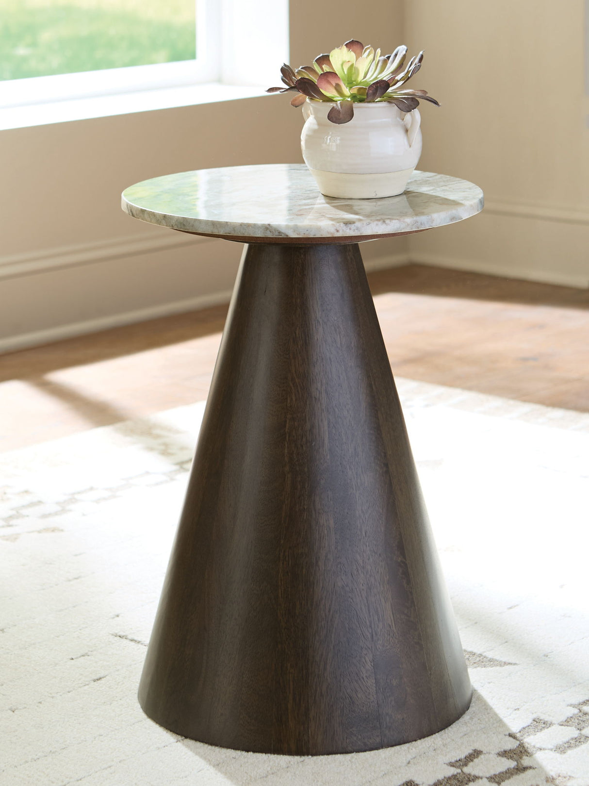 Waltnor - Accent Table - Gray / White / Brown