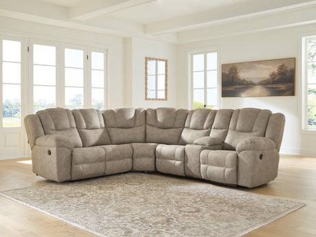 Pearce-Pike - Reclining Sectional